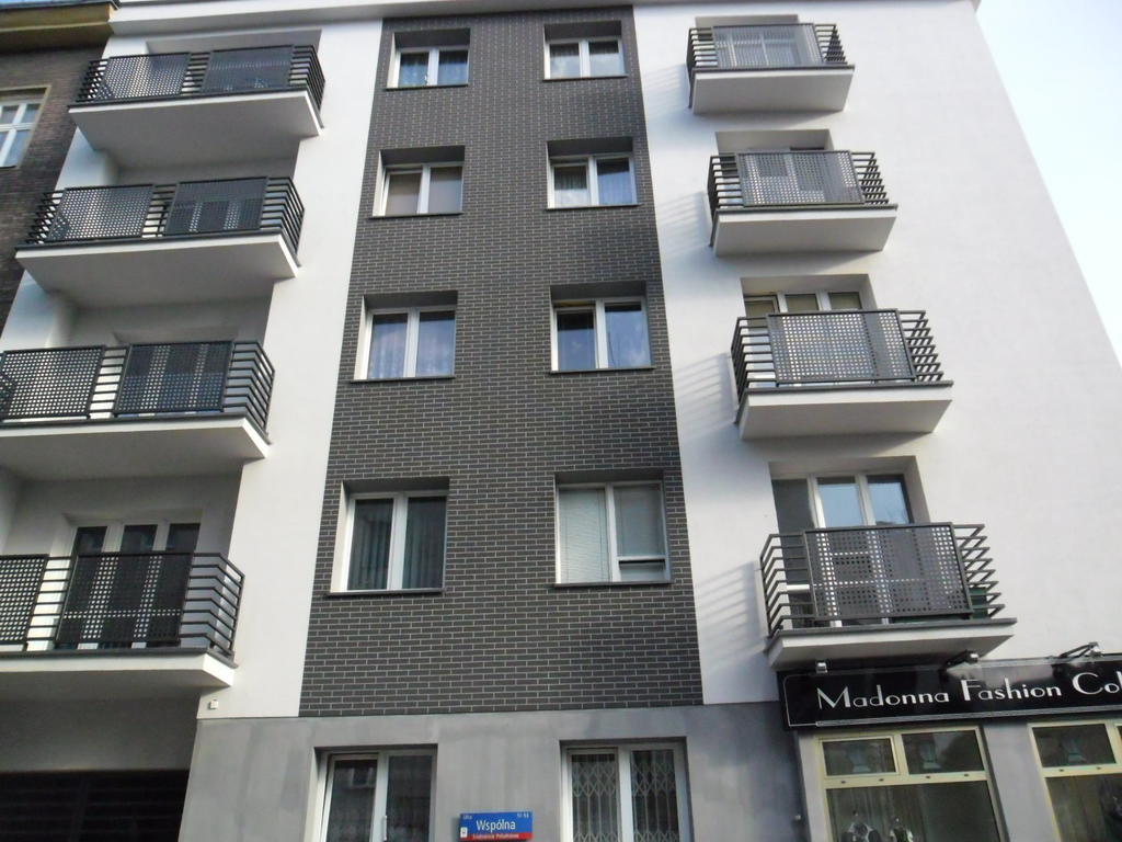 Klimatyczna Kawalerka W Centrum Warszawy Varsóvia Exterior foto